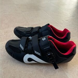 Peleton shoes size 46, U.S men size 12 U.S women size 14